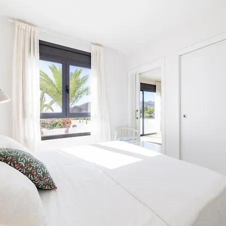 Macenas Beach Palm * Mojacar