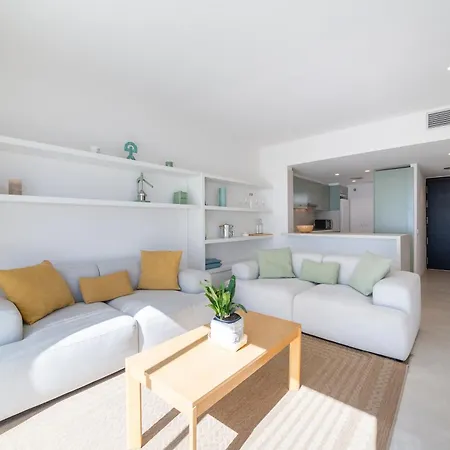 Macenas Beach Palm Apartment *